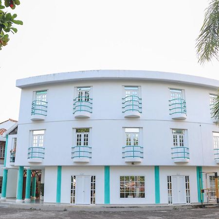 Hotel Plaza Real Montelíbano Exterior foto